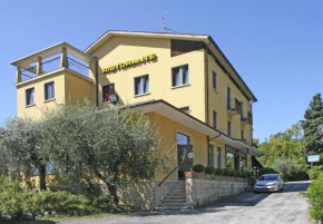 Гостиница Hotel Olivi  Сало